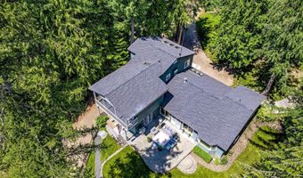 512 River Dr, Clark Fork, ID 83811