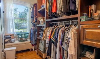 910 CHEROKEE Trl, Anniston, AL 36206