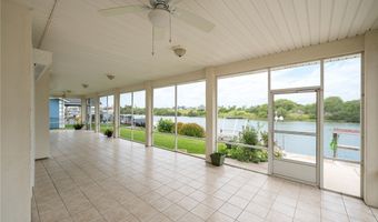 122 Sea Mist Dr, Aransas Pass, TX 78336
