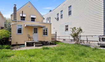 125 W 13TH St, Bayonne, NJ 07002