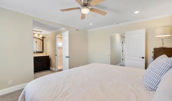 3181 Goldenspur Dr, Camarillo, CA 93010
