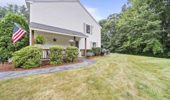 2 Taylor Mill Rd 1, Atkinson, NH 03811