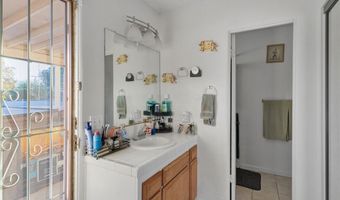 13167 Olathe Rd, Apple Valley, CA 92308