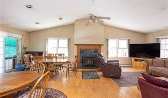 246 Long Hwy, Little Compton, RI 02837