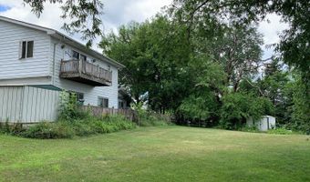 144 Oakwood Dr, Antioch, IL 60002