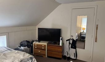 996 State St, Bangor, ME 04401