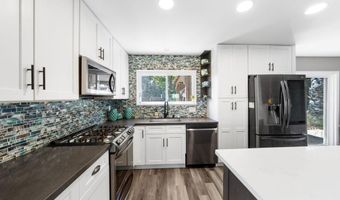 3221 Camarillo Ave, Oceanside, CA 92056