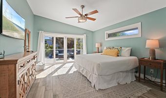 111 CEDAR Ave, Anna Maria, FL 34216