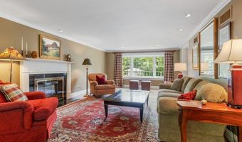 76 Washington Dr, Acton, MA 01720