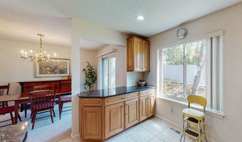 68 Virginia Ave 14, Danbury, CT 06810
