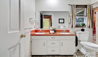 10574 88th Ave, Allendale, MI 49401