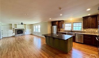 270 Riverhill Dr, Athens, GA 30606