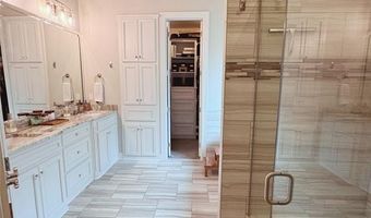 504 Linden Cir, Benton, LA 71006