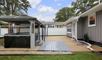 539 Mizzen Ave, Beachwood, NJ 08722