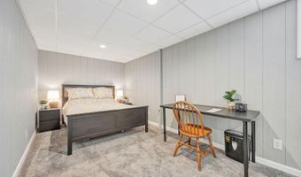 5538 Silverpoint Dr, Cincinnati, OH 45247