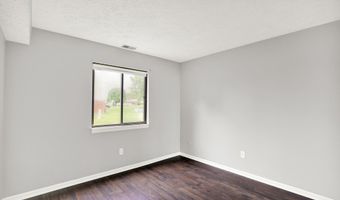 8545 La Corrida Ct, Indianapolis, IN 46227
