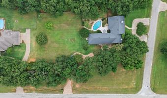 7512 Woodland Dr, Alvarado, TX 76009