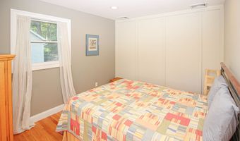 34 40 Acre Mountain Rd, Danbury, CT 06811