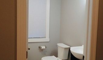 145 W Clinton St, Andover, NJ 07801