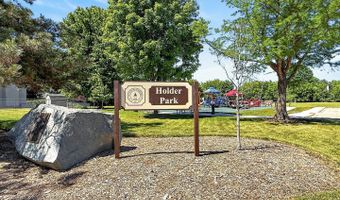 1000 Timberwood Ln, Algonquin, IL 60102