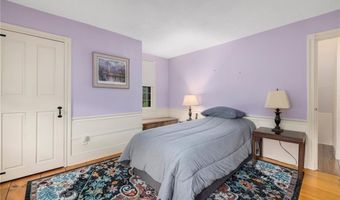 2381 Middle Rd, East Greenwich, RI 02818