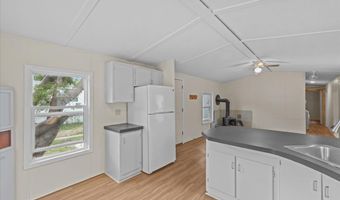 23 Avenue C, Burlington, VT 05408