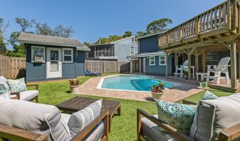 310 MAGNOLIA St, Atlantic Beach, FL 32233