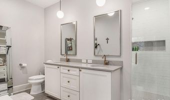 7277 Schoolhouse Dr SE 6, Ada, MI 49301