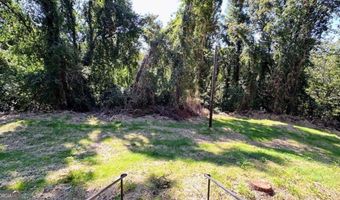 6 Windsor Cir, Anniston, AL 36207