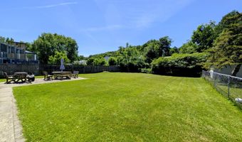 55 Sleepy Hollow Dr, Danbury, CT 06810