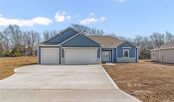 314 Rockers Dr, Baldwin City, KS 66006