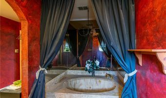 1208 N Woodlawn Dr, Alice, TX 78332