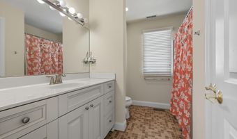273 7th St, Avalon, NJ 08202