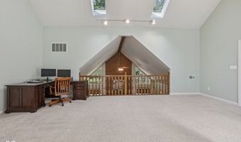 11120 Saint Charles Pl, Carmel, IN 46033
