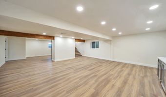 552 E CHELSEA Dr, Bountiful, UT 84010