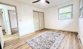 2317 N BAY St, Appleton, WI 54911
