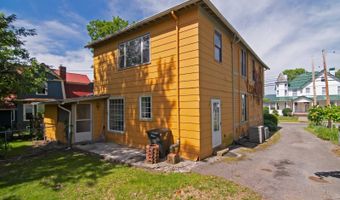 162 Monroe St, Alderson, WV 24910