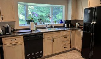 2 Lookout Point Rd, Bar Harbor, ME 04609