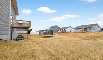 2832 21st St SW, Altoona, IA 50009
