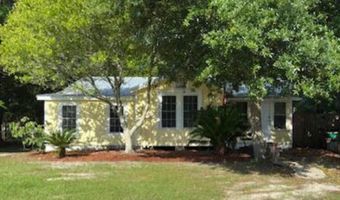 153 Saint Peter St, Biloxi, MS 39530