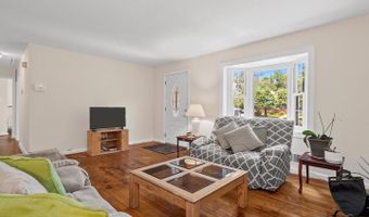 10525 EDGEMONT Dr, Adelphi, MD 20783