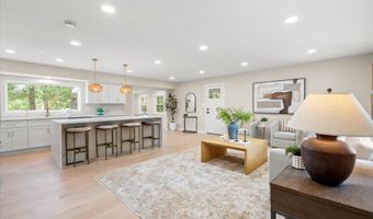 2408 WILLIAM AND MARY Dr, Alexandria, VA 22308