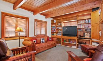 43630 Rainbow Ln, Angelus Oaks, CA 92305