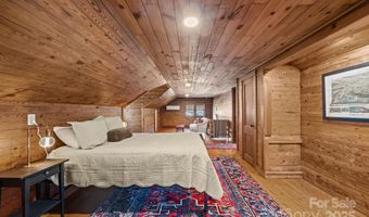 495 Fairview Rd, Asheville, NC 28803