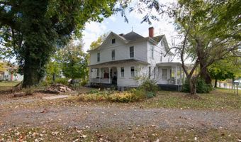 192 Clay St, Alderson, WV 24910