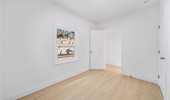 2035 Las Colinas Ave, Los Angeles, CA 90041