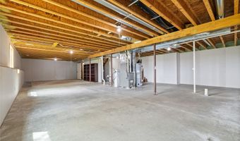 620 28th St SE, Altoona, IA 50009