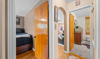 1885 Stabler Rd, Akron, OH 44313