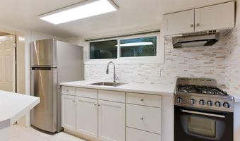 222 Barbara Ave, Solana Beach, CA 92075