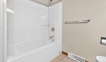 4821 N APPLE Rd, Appleton, WI 54913